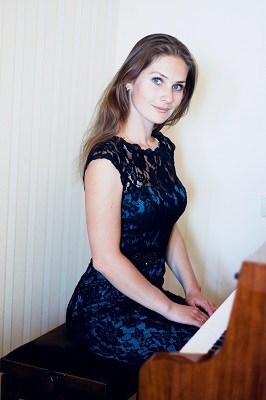 Piano instructor